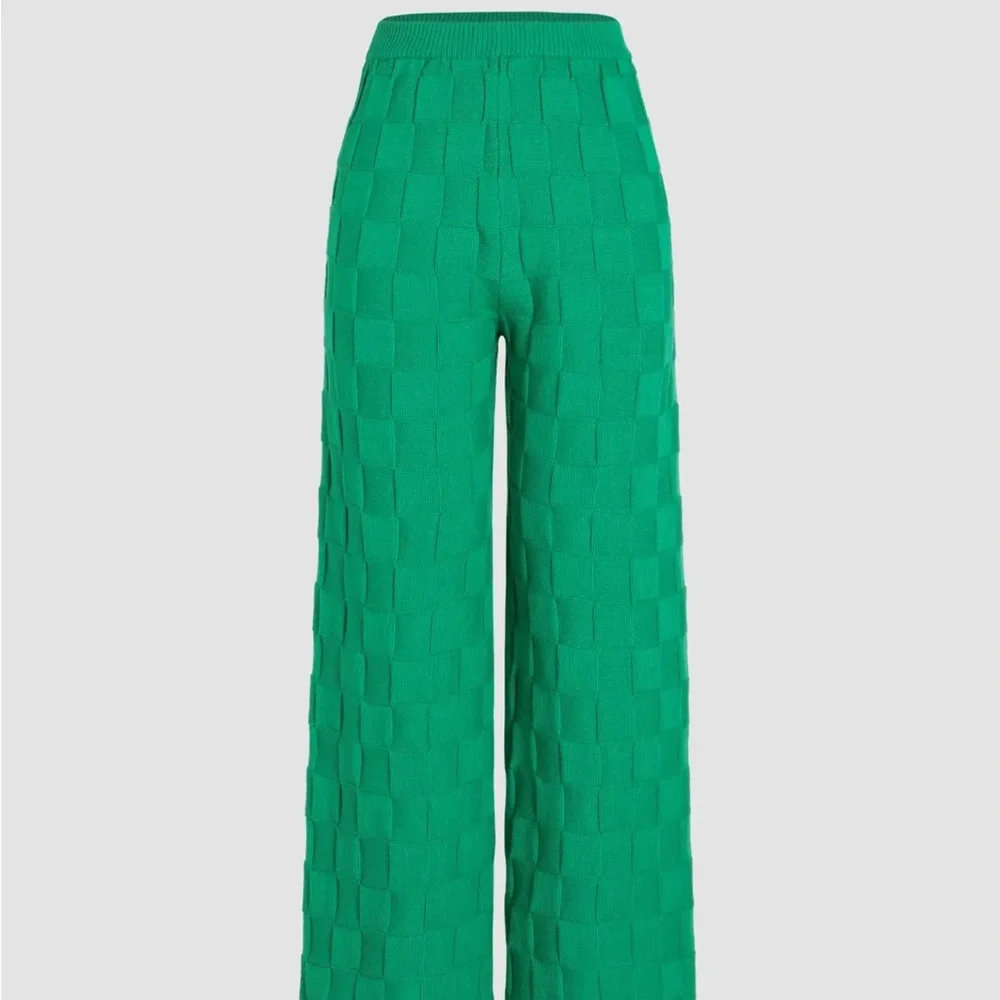 2piece textured knit pants and top. - Picture 2 of 2